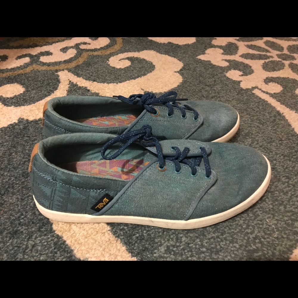 Teva sneakers